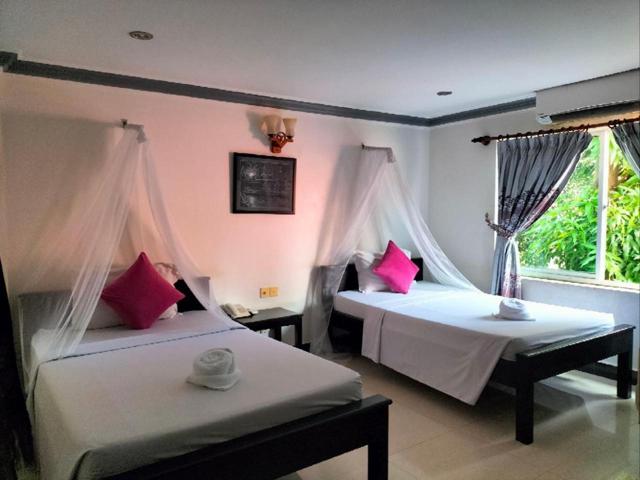 Parent Heritage Angkor Villa Siem Reap Chambre photo